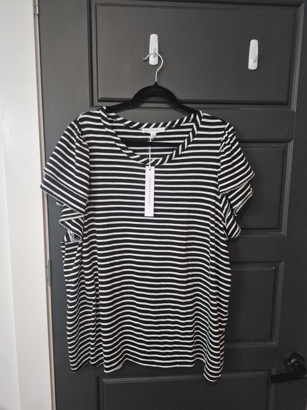 Jane and Delancey Black & White Striped Ruffle Sleeve Top